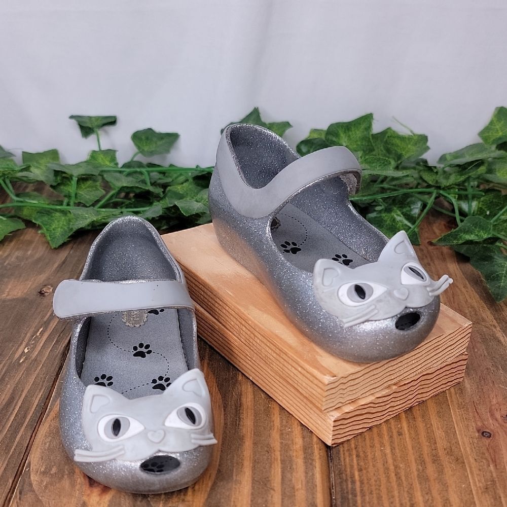 Mini Melissa. Size 8. Kids Glittery Cat Shoes - Gray. EUC